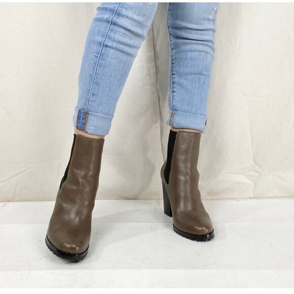 Odelle Sydney Women's booties size 9.5 Smoke Brown MSRP $348 - Picture 3 of 11